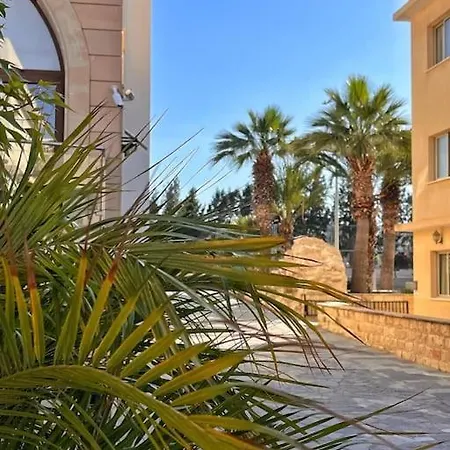 Teo Apartamento Paphos